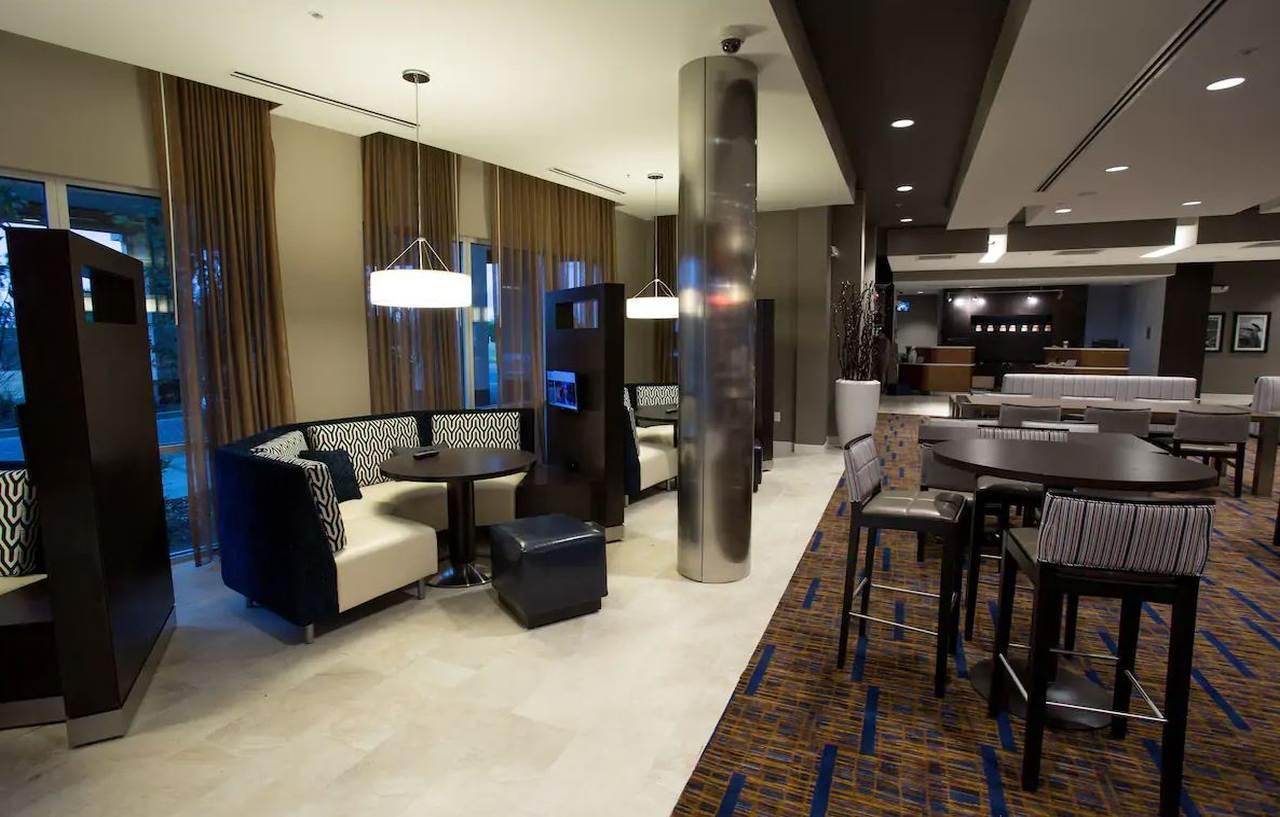 Courtyard By Marriott Starkville Msu At The Mill Conference Center Eksteriør billede
