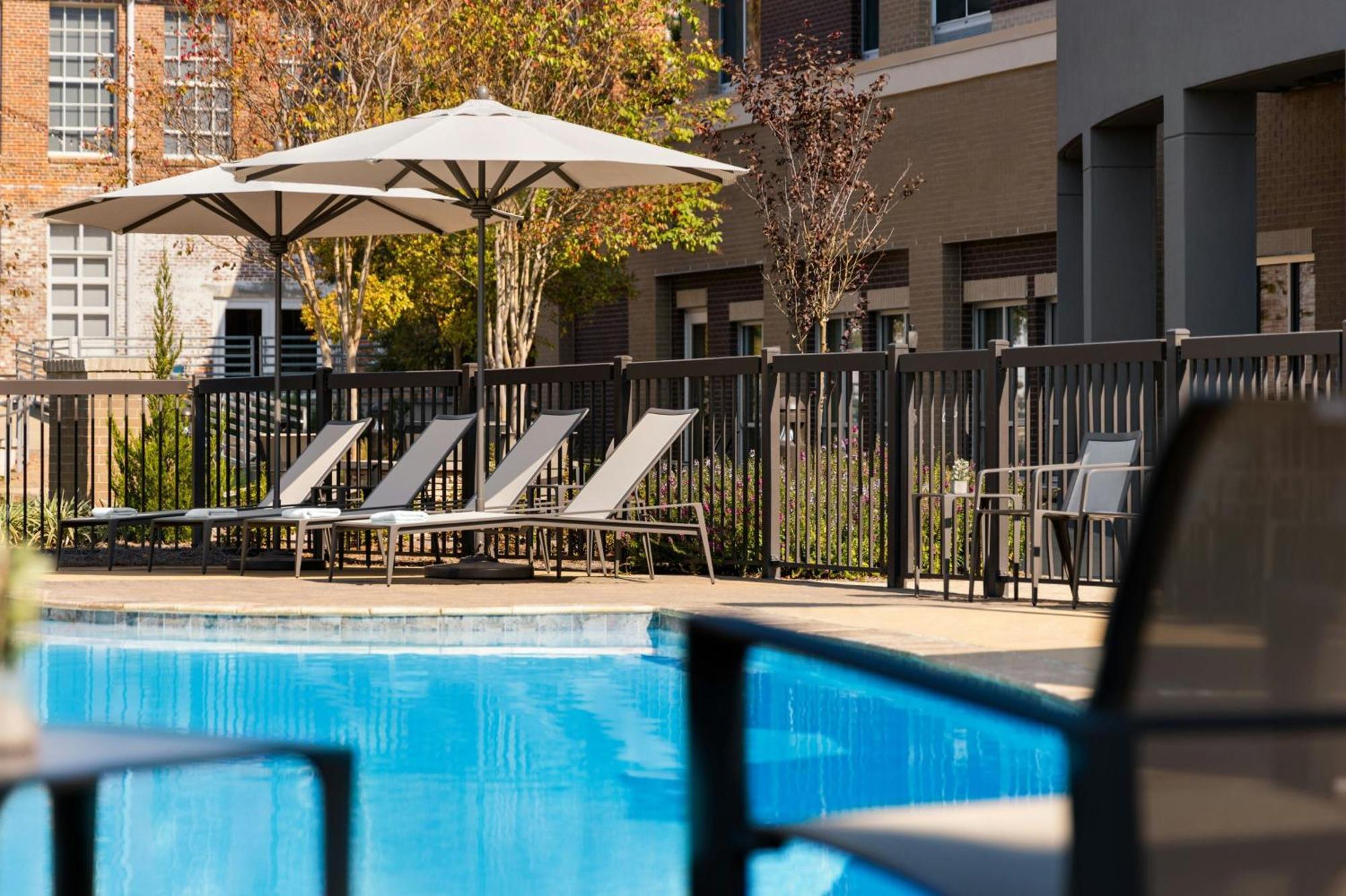 Courtyard By Marriott Starkville Msu At The Mill Conference Center Eksteriør billede
