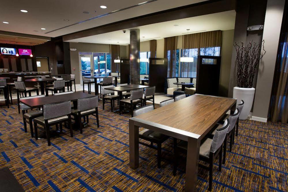 Courtyard By Marriott Starkville Msu At The Mill Conference Center Eksteriør billede